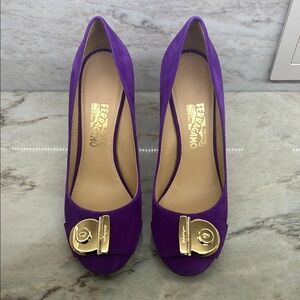 Ferragamo Fiama Heel